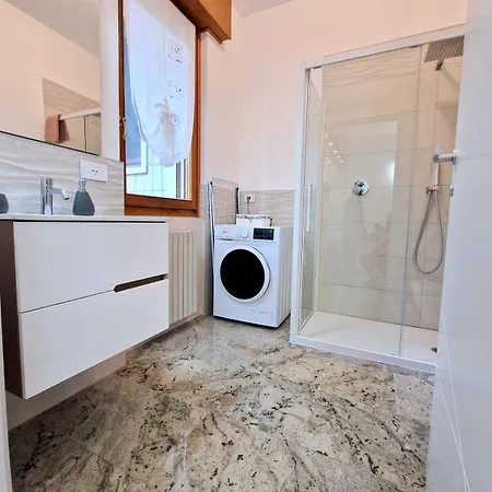 Alojamento de Acomodação e Pequeno-almoço Iris Verona