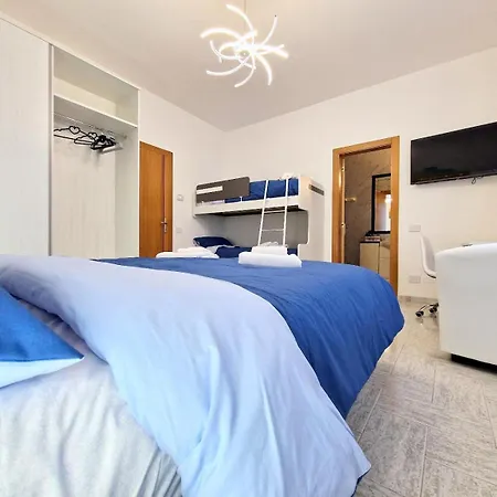 Iris Bed & Breakfast *