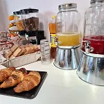 Alojamento de Acomodação e Pequeno-almoço Iris *